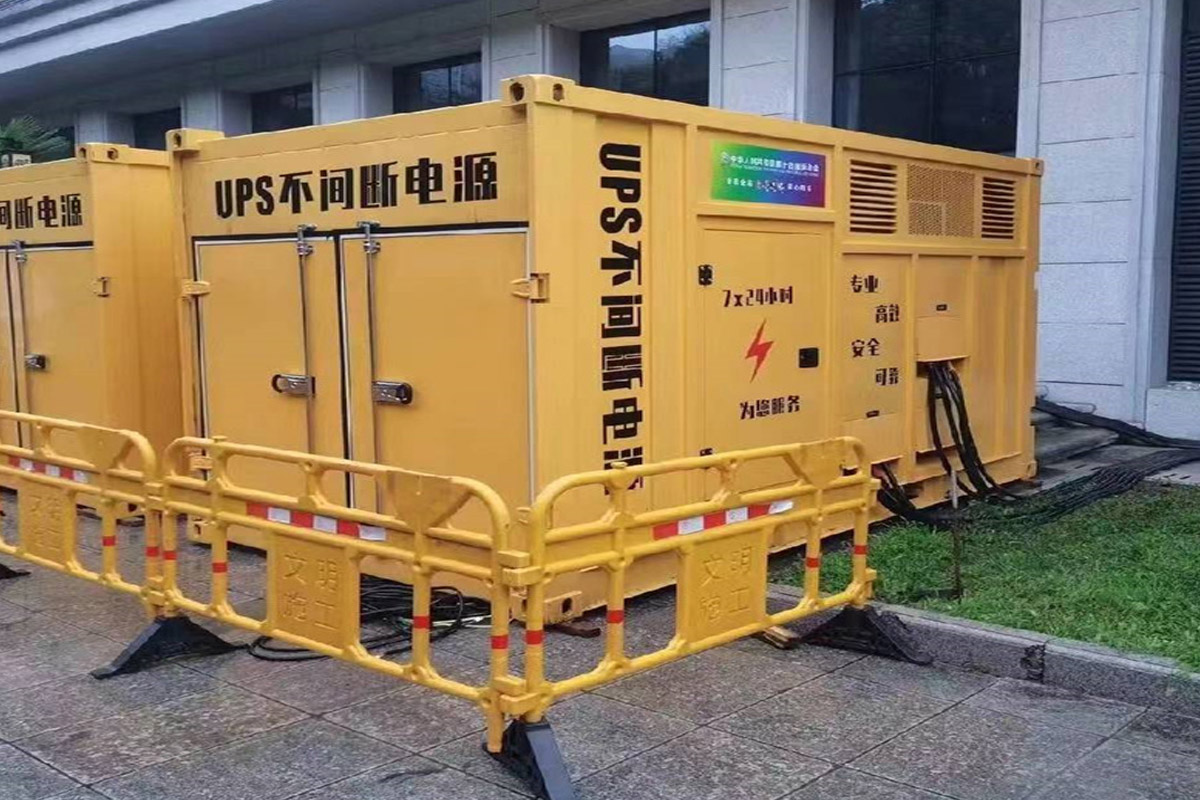 普定发电机租赁施工现场